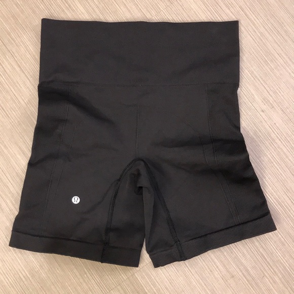 lululemon athletica Pants - Lululemon dark charcoal shorts 4